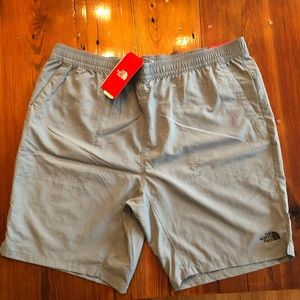 North Face Grey Pull-On Adventure Short XL